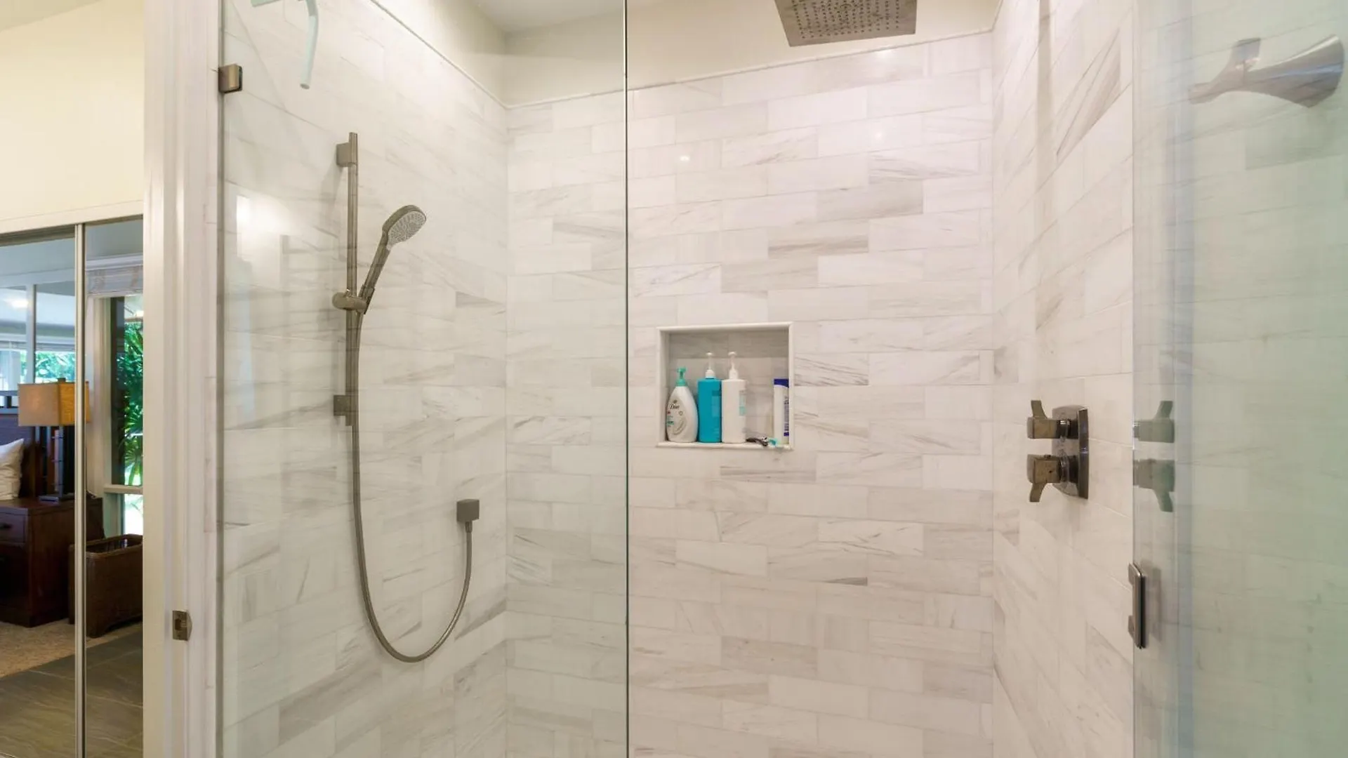 להיינה Kaanapali Hini New Pool - Fully Remodeled - Across The Street From Kaanapali Beach בית נופש
